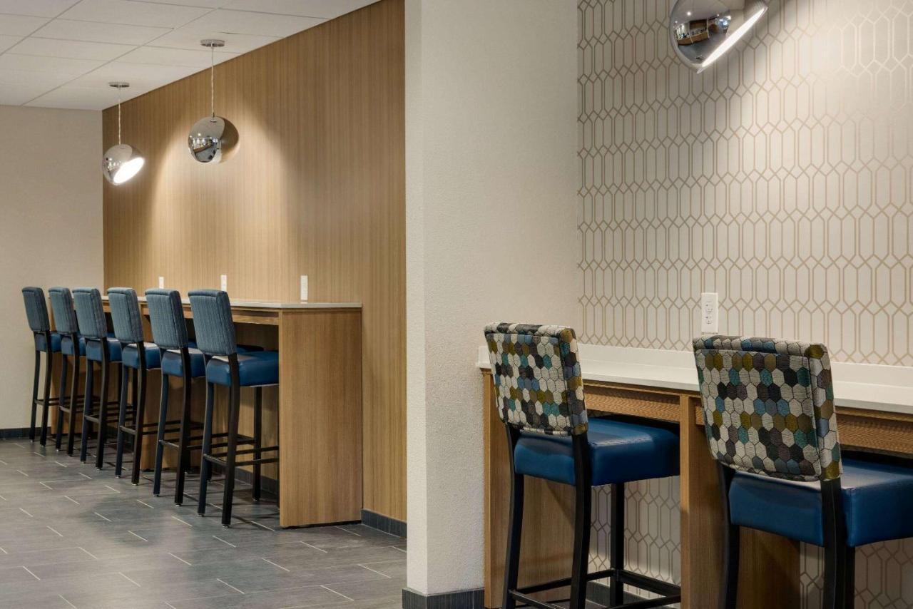 Microtel Inn & Suites By Wyndham Gambrills Odenton Exterior foto